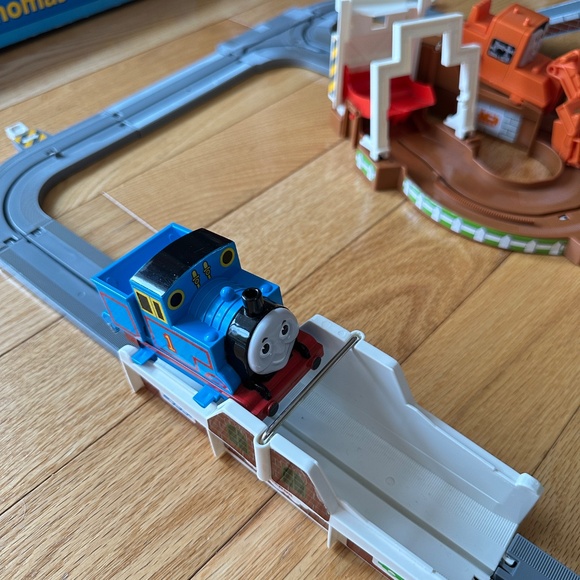 Vintage Thomas & Friends Big Loader Complete With Instructions Tomy 2001 Working - Picture 10 of 15